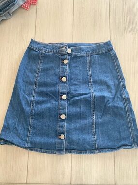 H&M Blue Button-Front A-Line Denim Skirt